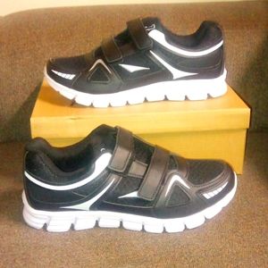 "JAB PERFORMANCE" BLaCK/White 2-Velcro strap-up fashion shoes @Size: 9.5 Unisex